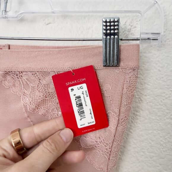 [Spanx] Vintage Rose Nude High Waisted Brief Spotlight On Lace NWT Size Large L - Picture 9 of 9